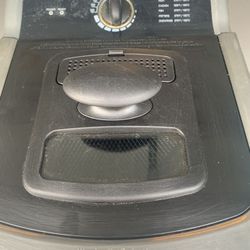 Fryer seminueva buenas condiciones capacidad para dos canastas