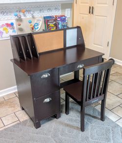 KidKraft Study Desk With Chair In Espresso