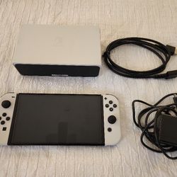 White Nintendo Switch Oled 