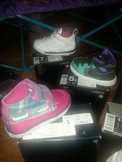 Toddler name brand shoes