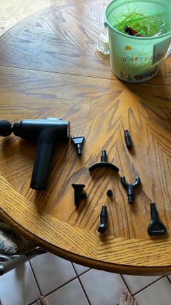 Massage Gun / Muscle Therapy Gun