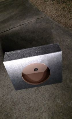 Swallow mounted 12 boxes