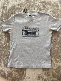 XS H&M Downtown New York Pizza Graphic T-Shirt