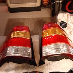 2001-2007 Ford Escape Taillights 