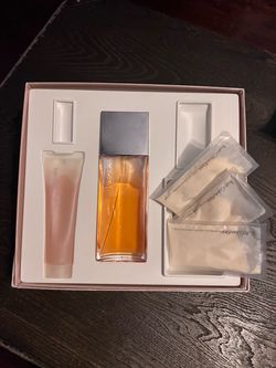 VINTAGE Truth Calvin Klein Bath Gift Set 3.4oz 100ml EDP Rare Formula eau de Parfum spray 100ml shower gel 3.4oz / 100ml (3) bath grains