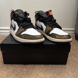 Air Jordan 1 Mid Se Black/Taxi-White-Sail