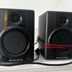 M-Audio A30 Multimedia Speakers