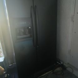 Maytag Refrigerator 