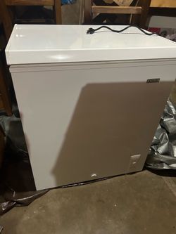 IDYLIS chest freezer