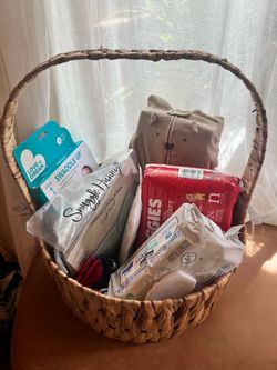 New Mom/Baby Gift Basket
