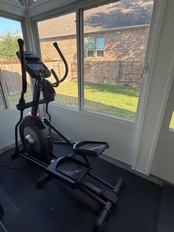 Schwinn Elliptical 470 Journey 4.5