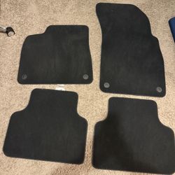 Audi Q7 2022- Carpet Mats 