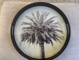 Round Palm Tree Serving Tray – 19.25” Wood Decorative Tray with Handles