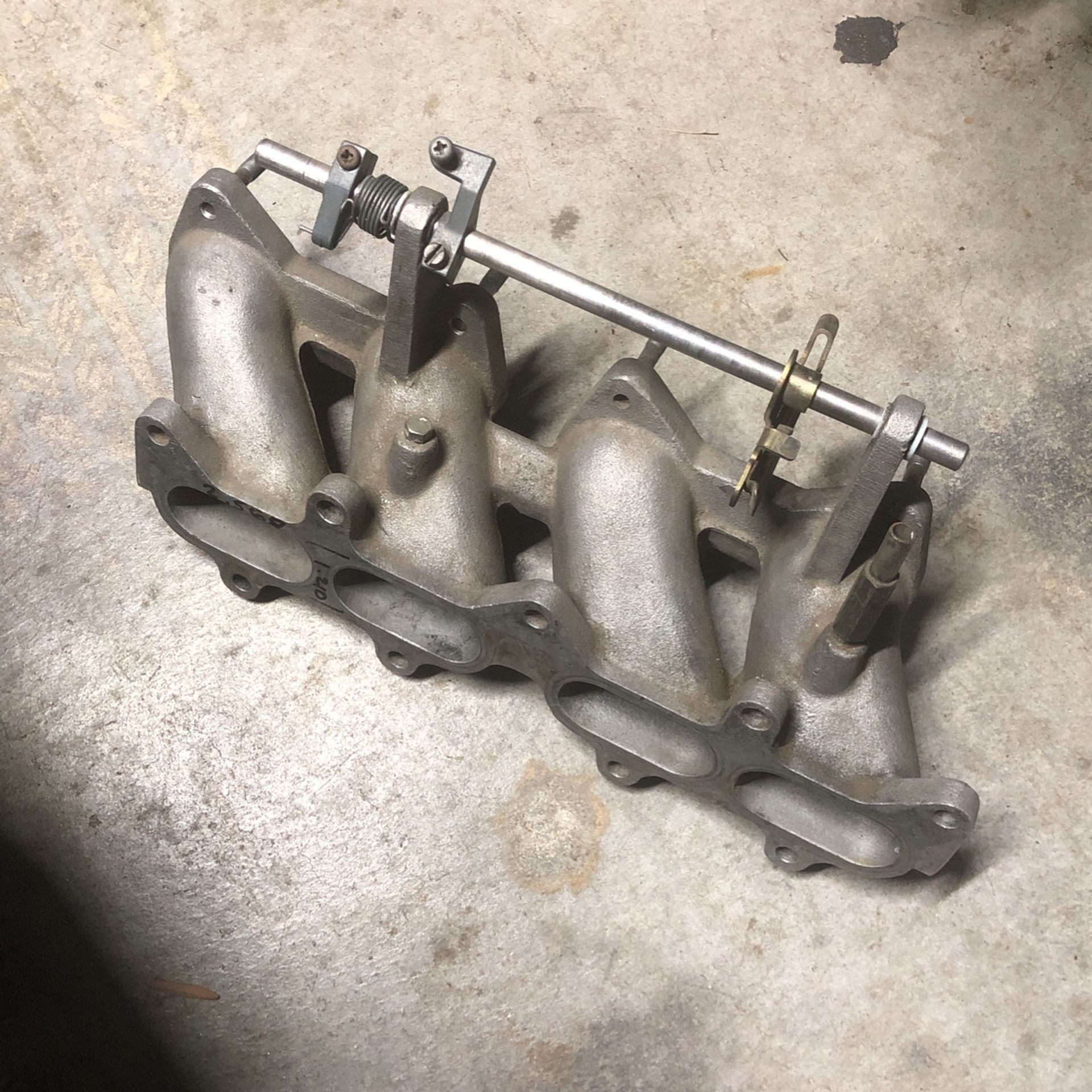 AE86 4AGE Dual side draft intake manifold