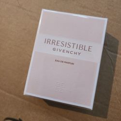 GIVENCHY IRRESISTIBLE EDP 2.7oz/80ML