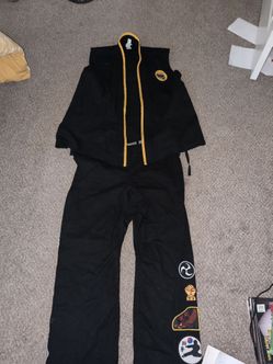 Cobra Kai costume