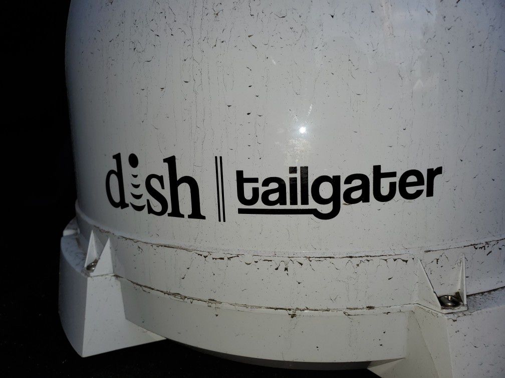 Dish tailgater