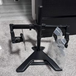 MOUNT PRO Dual Monitor Stand