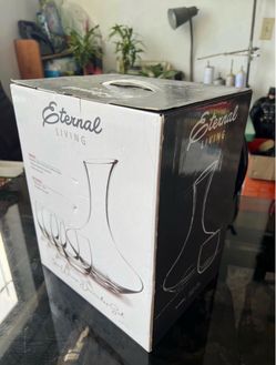 Ethernal Living 5-Piece Wine Decanter Set