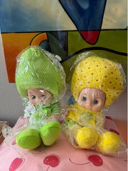 Lot of dolls from 12 pieces. New