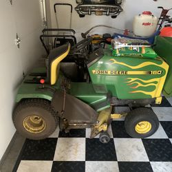 Old 1995ish John Deere Tractor 