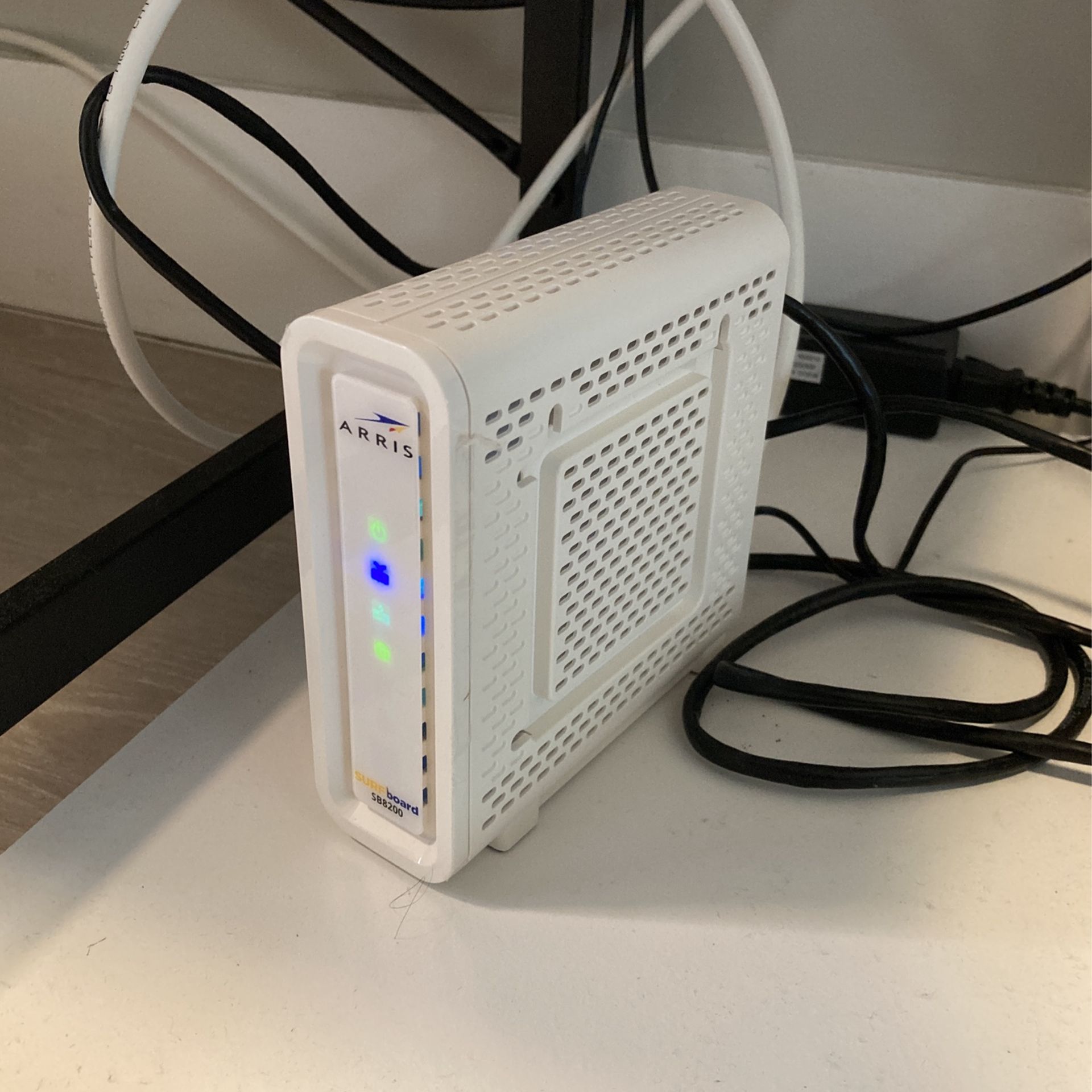 Arris Modem breezeline Compatible. (refurbished Working Perfectly)