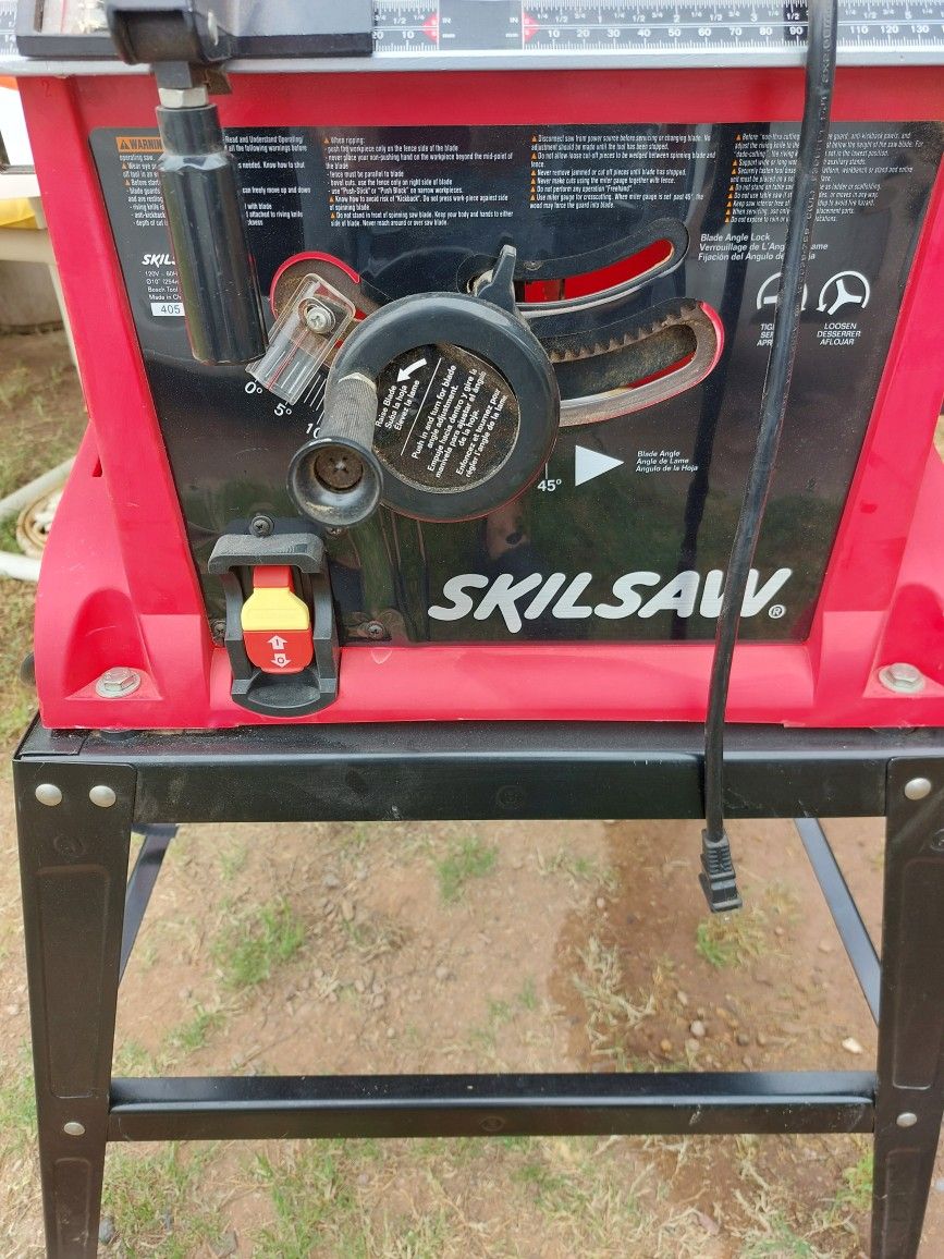 Skill table saw