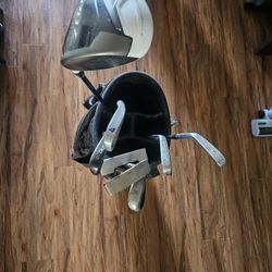 Golf Clubs And Golf Bags For Sale. 