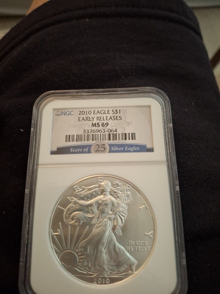 2010 Silver Eagle Graded By NGC