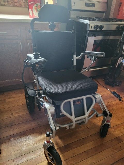 Electric Wheelchair