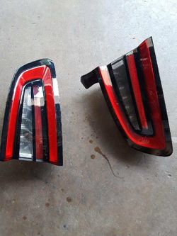 2017-2018 Dodge Charger tail lights