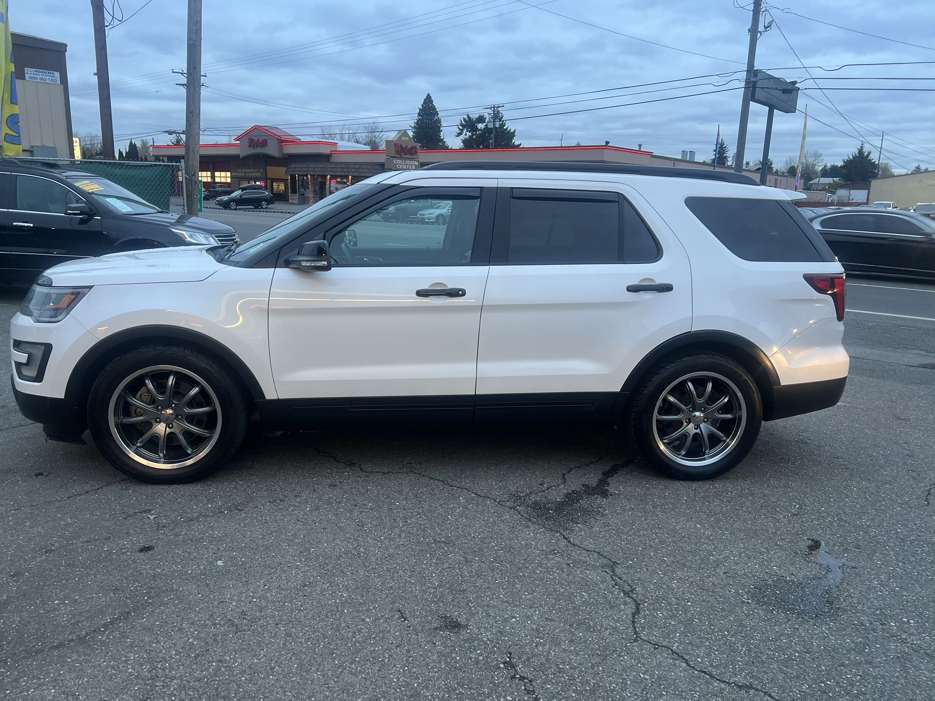2016 Ford Explorer