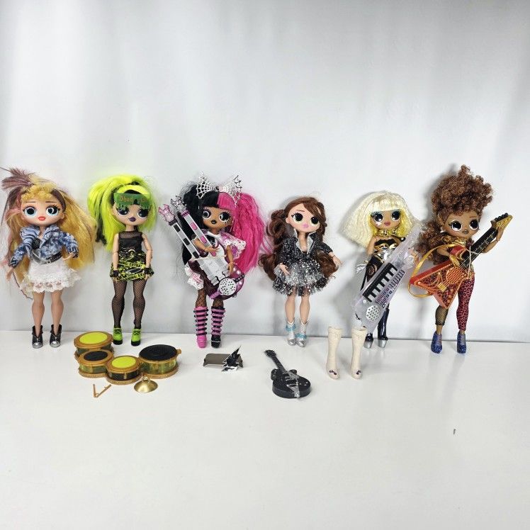 6 LOL SURPRISE OMG DOLLS WITH ACCESSORIES.  