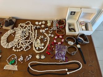 Custom Jewelries