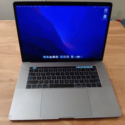 2016 MacBook Pro 15 Inch With Touchbar