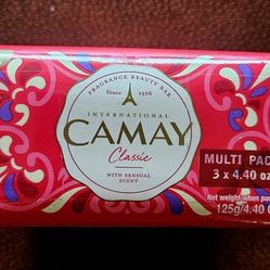 New Sealed Camay Classic Bar Soaps Pack Of 3 (4.4 oz each) 