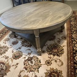 Round coffee table 
