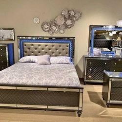 LED 5PC BRAND NEW IN THE BOX