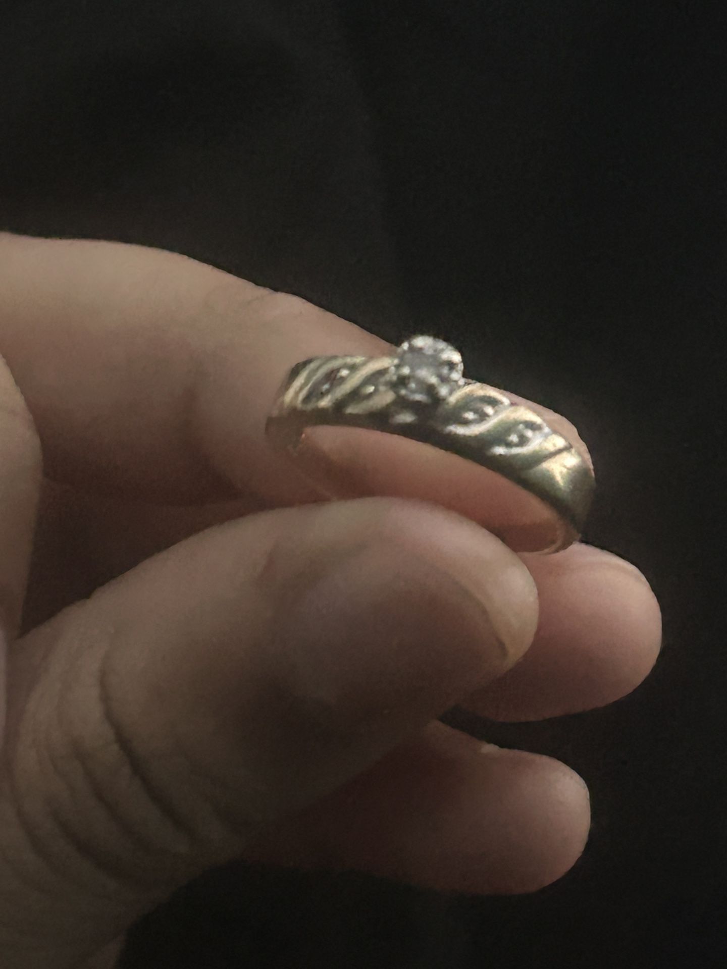 Gold ring