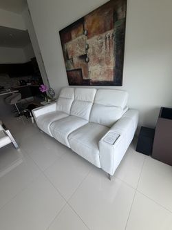 White Leather Reclinable Couch Set