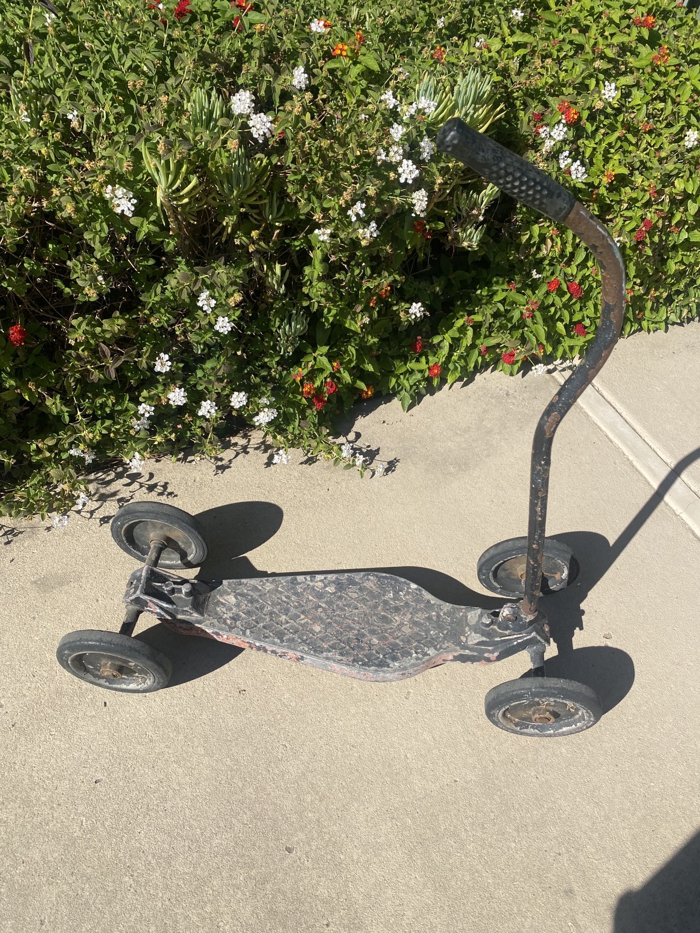 Temco JET Scooter Skateboard Vintage  