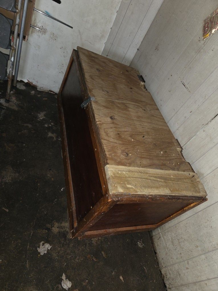 Storage Chest