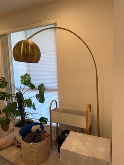 Curved Gold Lamp