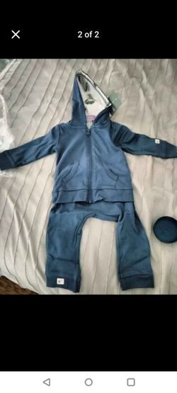 Brand New 0-3 Mnths 2 Outfits