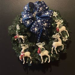 Deer  Wreath Lights Up: 60 OBO 