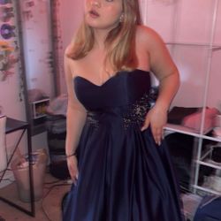 dark navy blue strapless prom/fancy/bat mitzvah dress size medium ! 