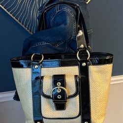 COACH SET 2 pcs LEGACY Rattan & Patent Leather Purse + Black pebbled Leather Turn lock Wallet