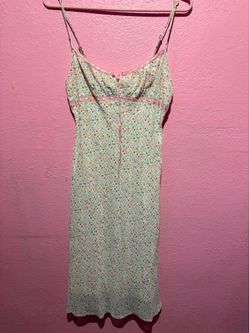 Women’s dress