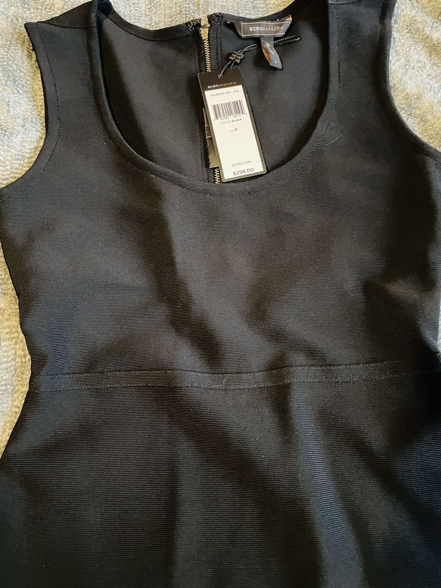 Women's BCBG Maxazria Small Black Bodycon Dress
