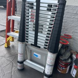 Used Once Telescoping Painting Ladder 12.5 Foot